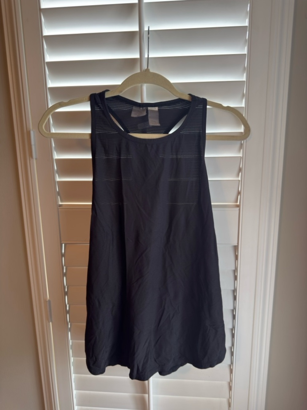 CALIA by Carrie Underwood Black Striped Mesh Performance Tank Size Medium